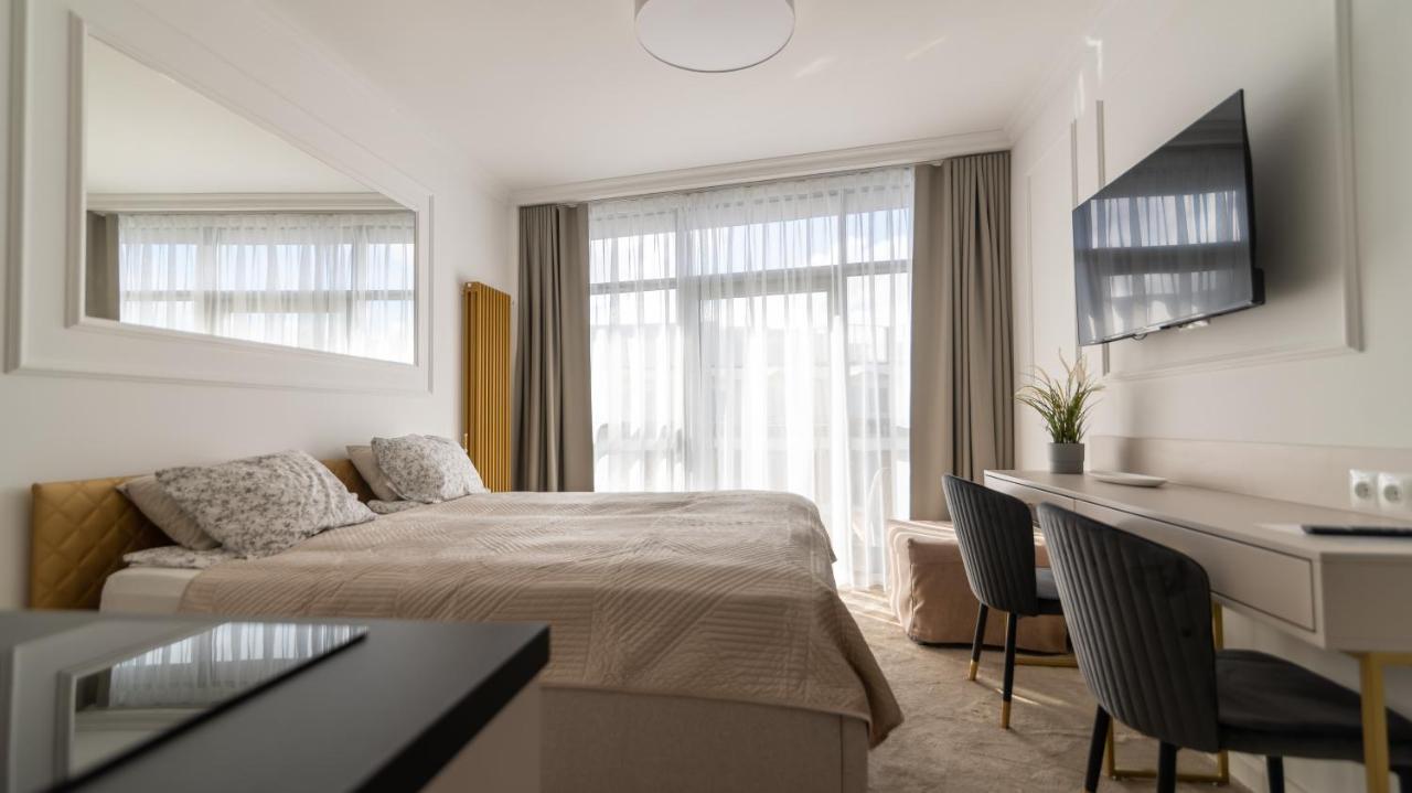 Apartament Z Widokiem Na Morze Kolobrzeg Luaran gambar